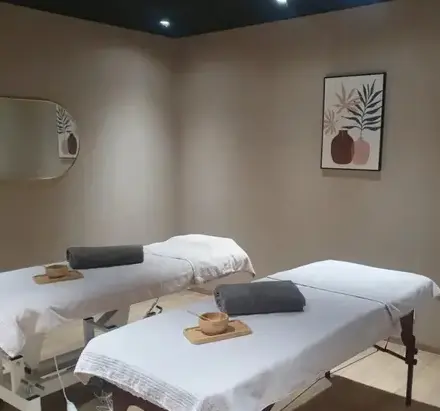 Institut de beauté à Lécousse - image 3