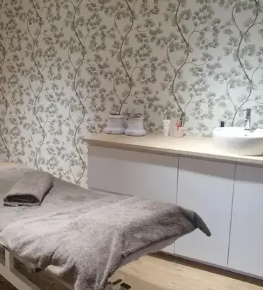 Institut de beauté à Romagné - image 3