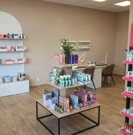 Institut de beauté à Saint-sauveur-des-Landes - image 4