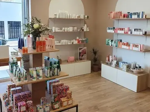 maquillage mariage à Saint-sauveur-des-Landes - image 3