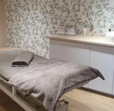 salon de beauté Romagné-1