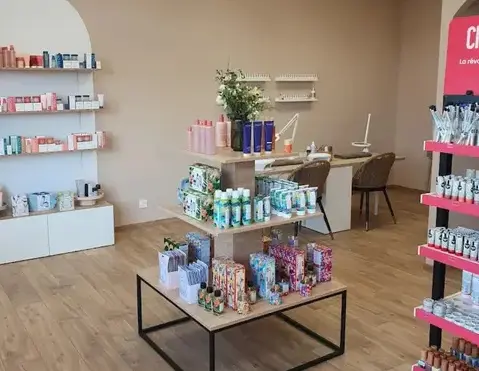 salon de beauté Saint-sauveur-des-Landes-1