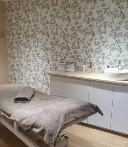 soins des ongles à Javené - image 2