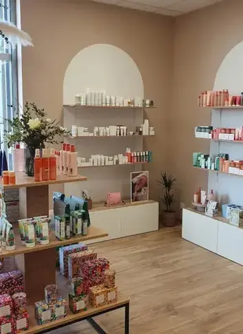 soins des ongles à Javené - image 3