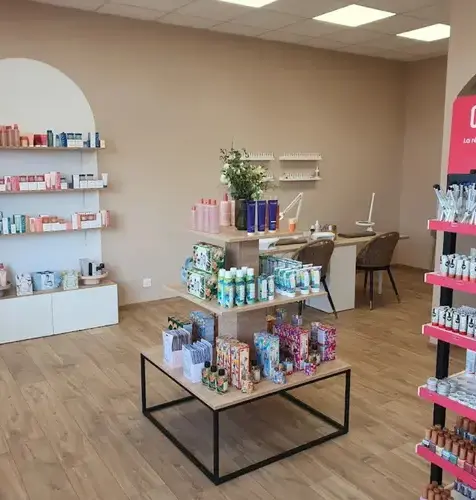 soins des ongles à Lécousse - image 2